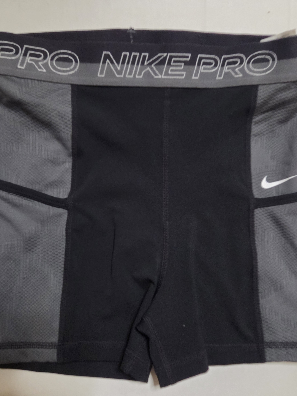 Nike Pro Men’s Black & Gray Compression Boxer Briefs